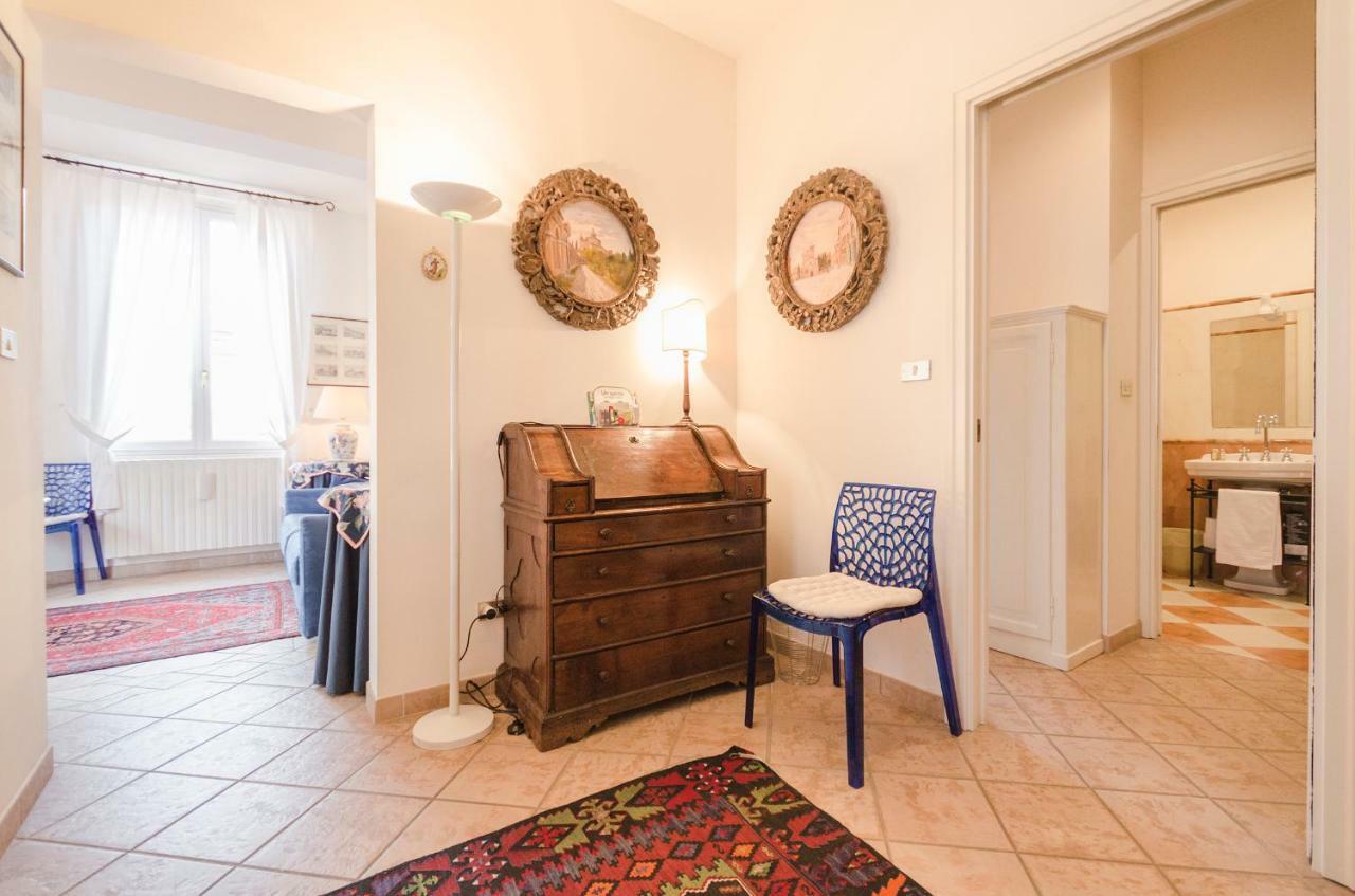 Lupari Apartment, Palazzo Storico Sotto Le Due Torri Болонья Экстерьер фото